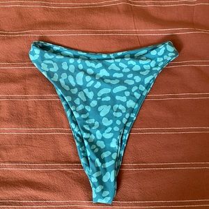 Midori Tulsa Bottom Nalu